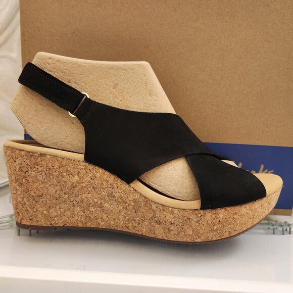 Clarks Annnadel Eirwyn Black Nubuck Wedge sandals. NIB. Size 12 Wide - Picture 1 of 9